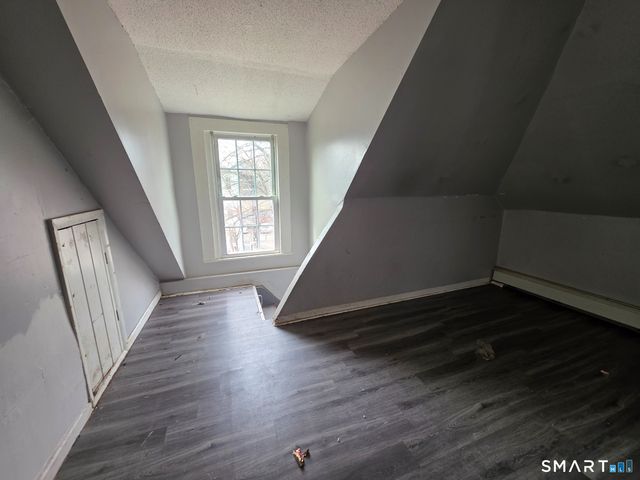 69 Babcock Street, Hartford, CT 06106