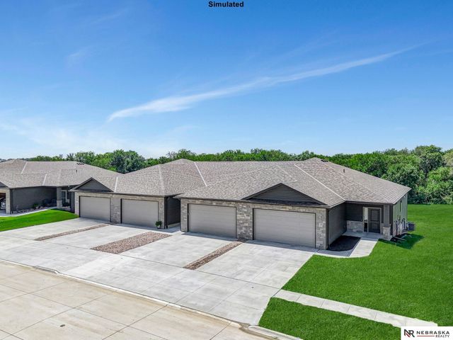 6966 Claystone Drive, Lincoln, NE 68521