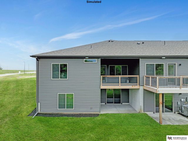 6966 Claystone Drive, Lincoln, NE 68521