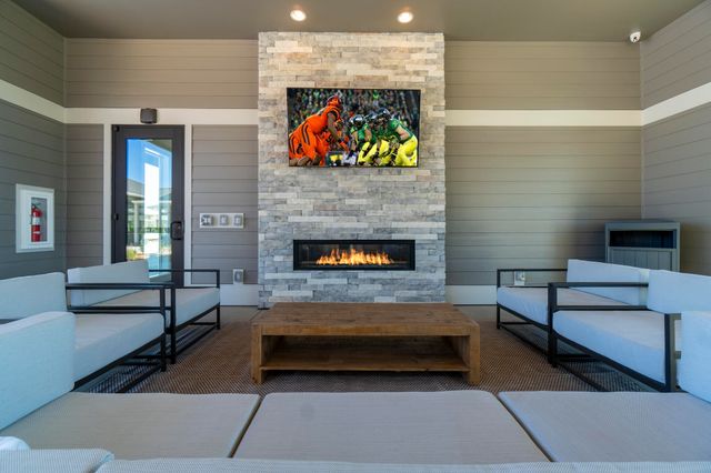 3060 NE Brownstone Place, Bend, OR 97701