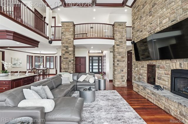 11205 Redberry Court, Hamburg Township, MI 48189