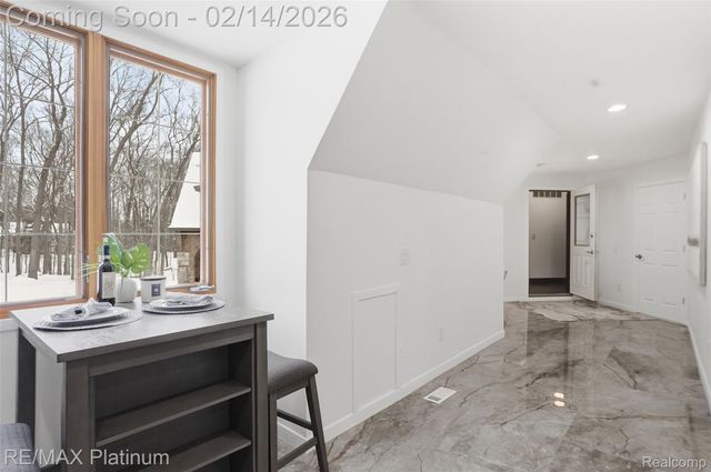 11205 Redberry Court, Hamburg Township, MI 48189