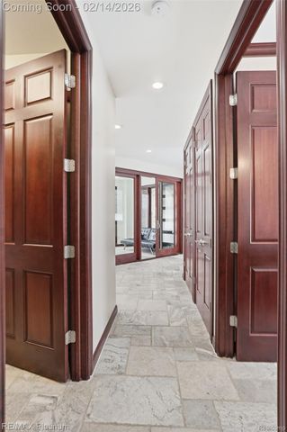 11205 Redberry Court, Hamburg Township, MI 48189