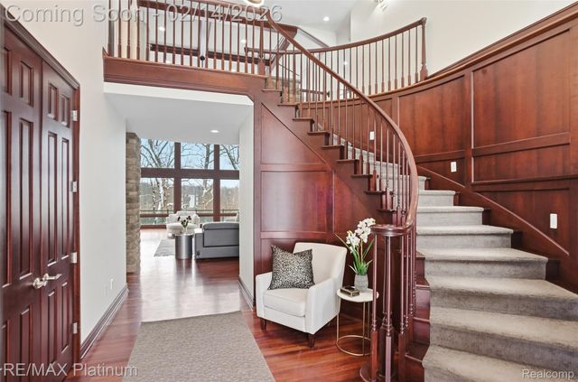 11205 Redberry Court, Hamburg Township, MI 48189