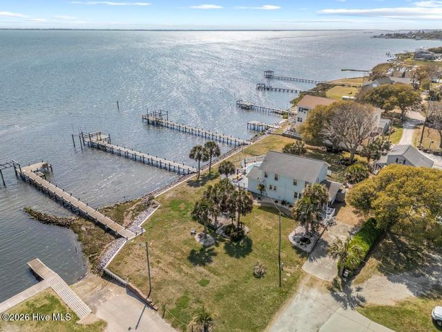 173 Salter Drive, Newport, NC 28570