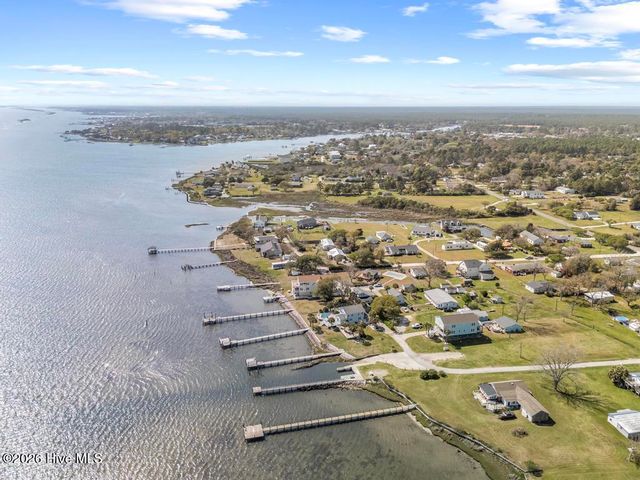 173 Salter Drive, Newport, NC 28570