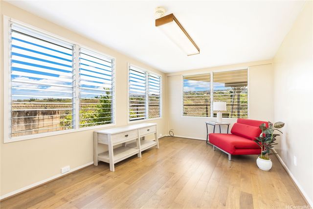 98-042 Puaalii Way, Aiea, HI 96701