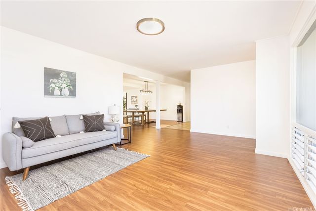 98-042 Puaalii Way, Aiea, HI 96701