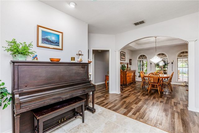 345 TRAIL RIDGE Dr, Sandia, TX 78383