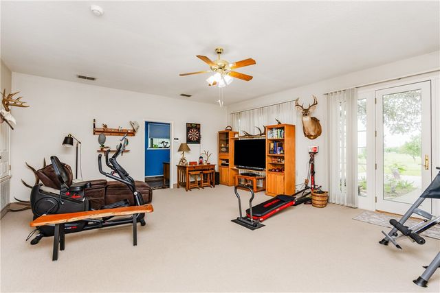 345 TRAIL RIDGE Dr, Sandia, TX 78383