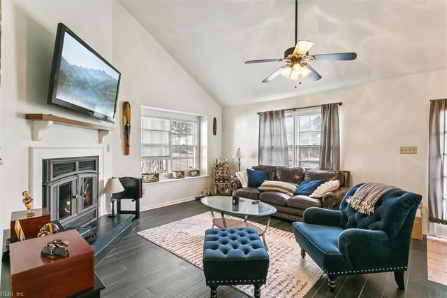 177 Parkway DR, Hampton, VA 23669