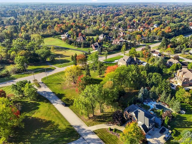 48100 Powell Road, Plymouth, MI 48170