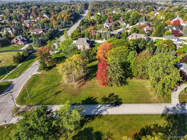 48100 Powell Road, Plymouth, MI 48170