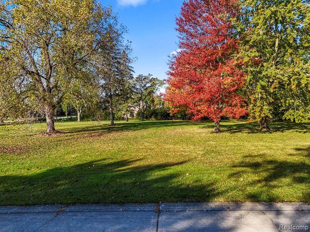 48100 Powell Road, Plymouth, MI 48170