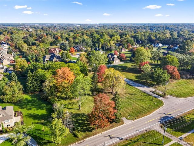 48100 Powell Road, Plymouth, MI 48170