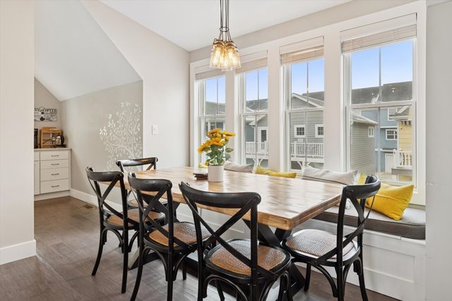 2 Pelican Landing, Ottawa, IL 61350