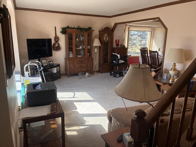 N64W15856 Wildflower DRIVE, Menomonee Falls, WI 53051