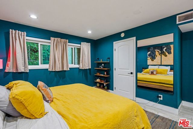 2700 Cahuenga Boulevard 1203, Los Angeles, CA 90068