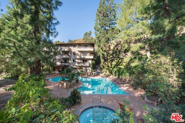 2700 Cahuenga Boulevard 1203, Los Angeles, CA 90068