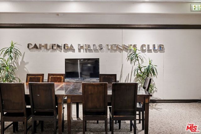 2700 Cahuenga Boulevard 1203, Los Angeles, CA 90068