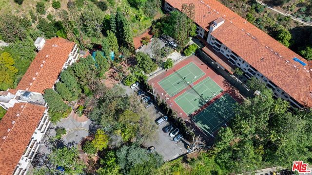 2700 Cahuenga Boulevard 1203, Los Angeles, CA 90068