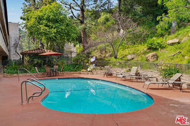 2700 Cahuenga Boulevard 1203, Los Angeles, CA 90068