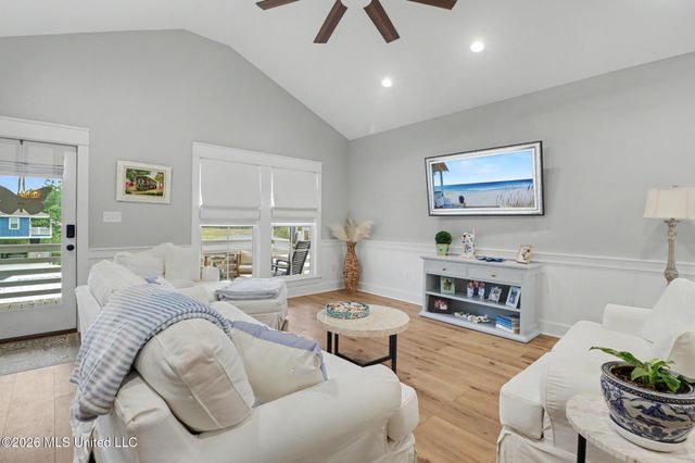 4167 Nineteenth Street, Bay Saint Louis, MS 39520