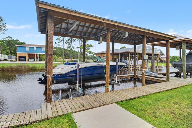4167 Nineteenth Street, Bay Saint Louis, MS 39520