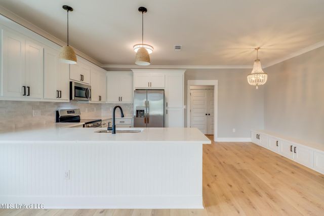4167 Nineteenth Street, Bay Saint Louis, MS 39520