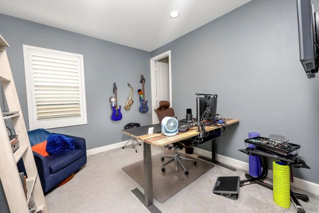 893 Woodhaven Rd, San Marcos, CA 92069