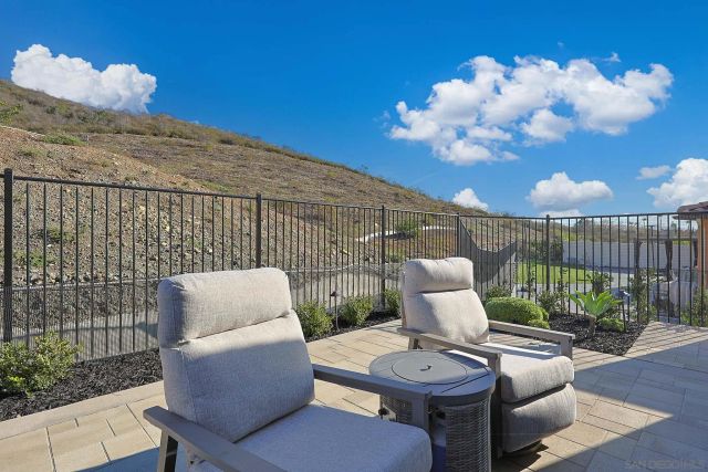 893 Woodhaven Rd, San Marcos, CA 92069