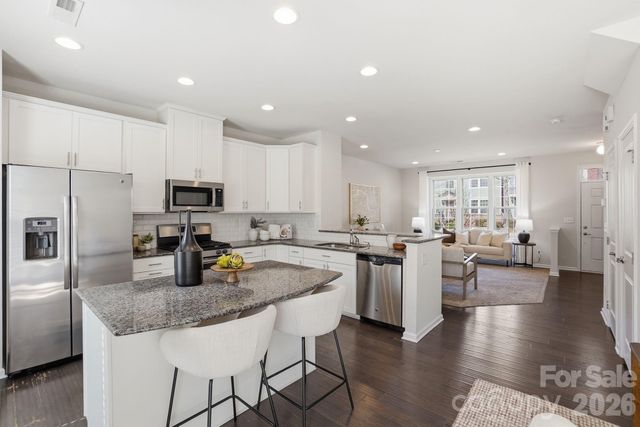 3047 Potomac River Parkway, Charlotte, NC 28217