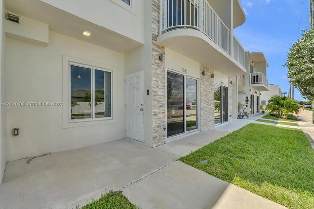 25871 SW 139th Court 25871, Homestead, FL 33032