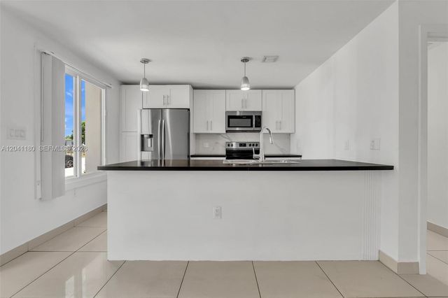 25871 SW 139th Court 25871, Homestead, FL 33032
