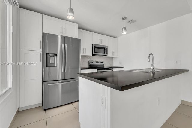 25871 SW 139th Court 25871, Homestead, FL 33032