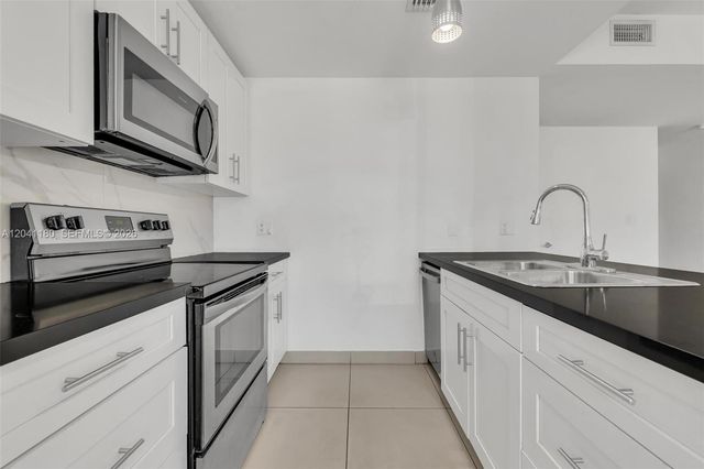 25871 SW 139th Court 25871, Homestead, FL 33032