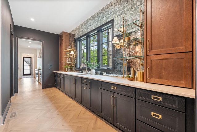 848 Bradford Ave, Nashville, TN 37204