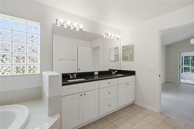 6003 CHELLAS COURT, Lutz, FL 33558