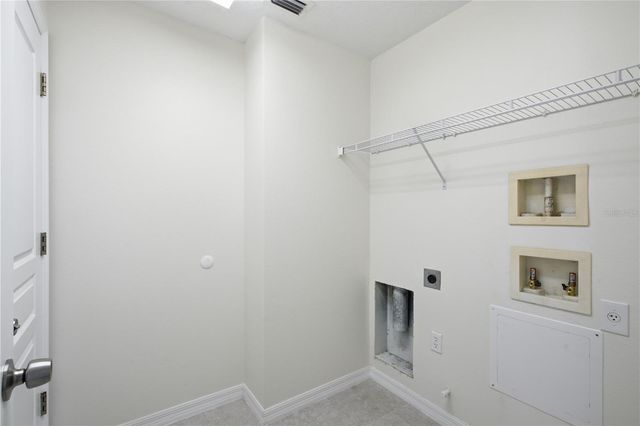6003 CHELLAS COURT, Lutz, FL 33558