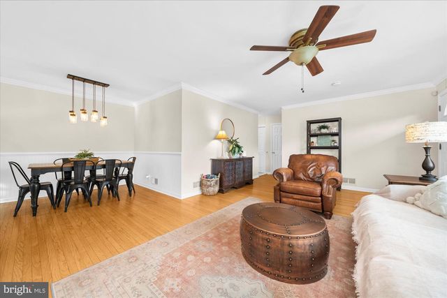 5 YORKTOWN AVE, West Chester, PA 19382