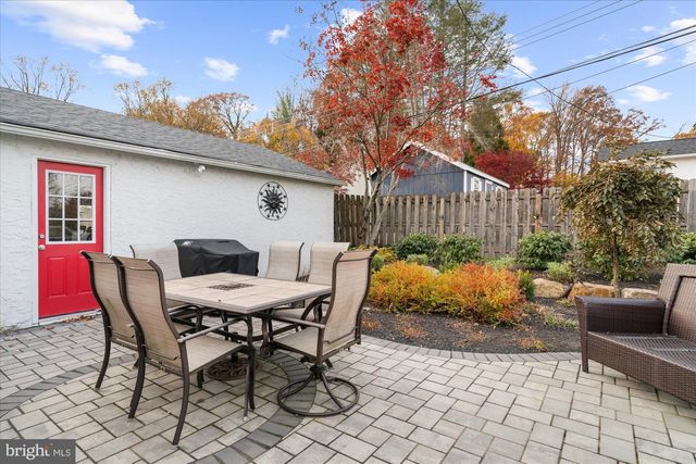 5 YORKTOWN AVE, West Chester, PA 19382