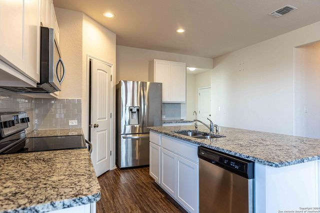 11219 POMONA PARK DR, San Antonio, TX 78249