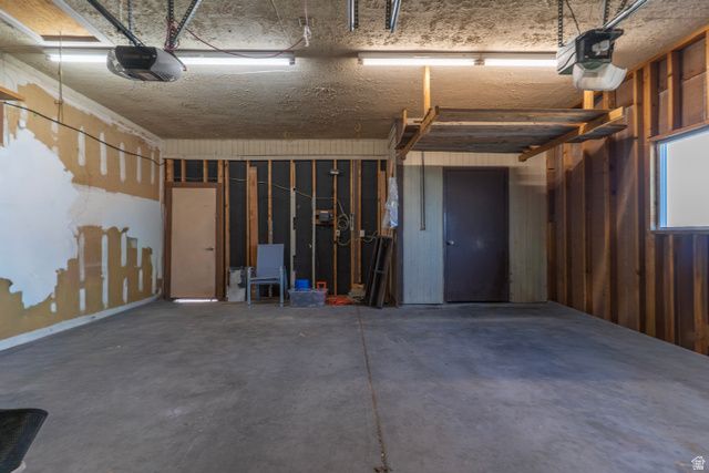 1451 W BLUEMONT DR, Taylorsville, UT 84123