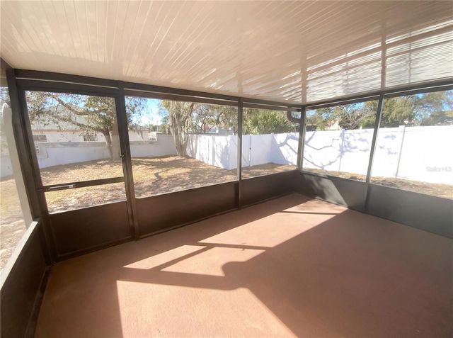 11275 LINDEN DRIVE, Spring Hill, FL 34609