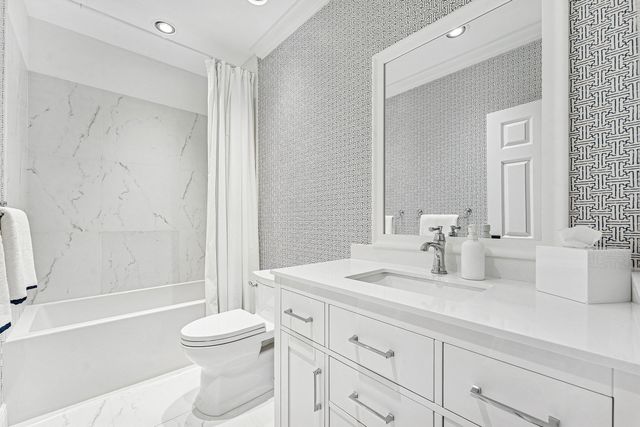 5900 Old Ocean Boulevard C4, Ocean Ridge, FL 33435