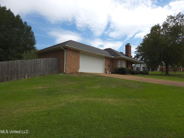 550 Pecan Boulevard, Brandon, MS 39042