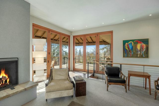 1630 NW Olmar Drive, Grants Pass, OR 97526