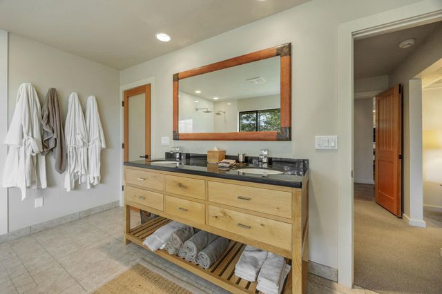 1630 NW Olmar Drive, Grants Pass, OR 97526