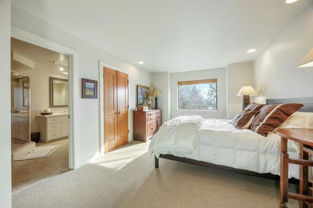 1630 NW Olmar Drive, Grants Pass, OR 97526