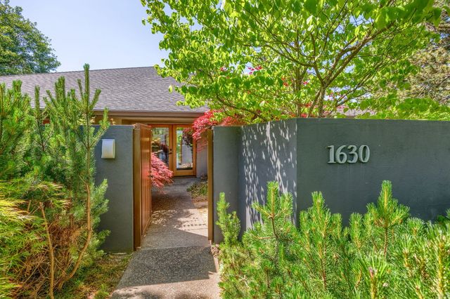 1630 NW Olmar Drive, Grants Pass, OR 97526